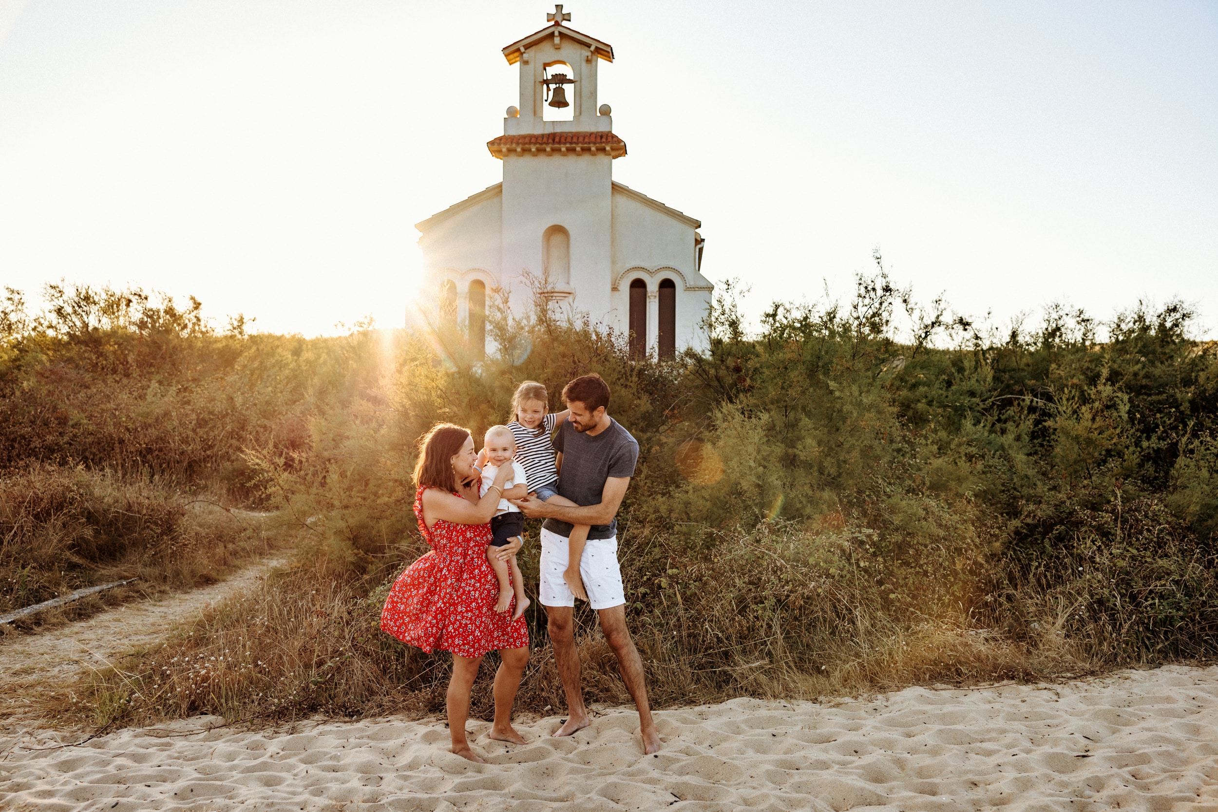 comment se passe une séance photo famille sur la plage avec Eva Lagardère