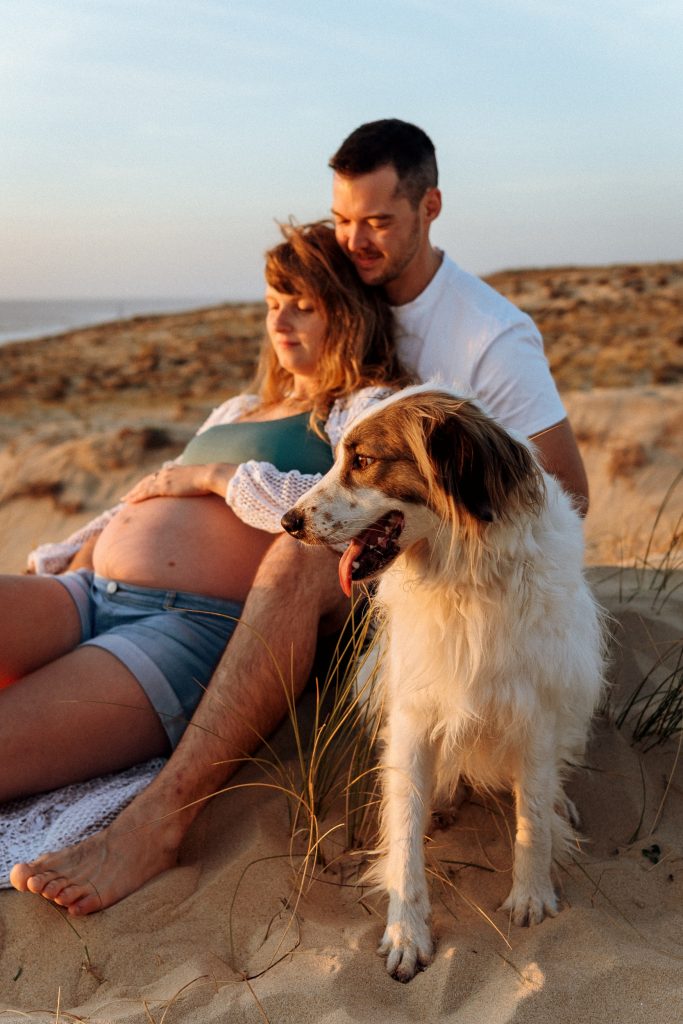 séance photo grossesse avec votre chien par Eva Lagardère