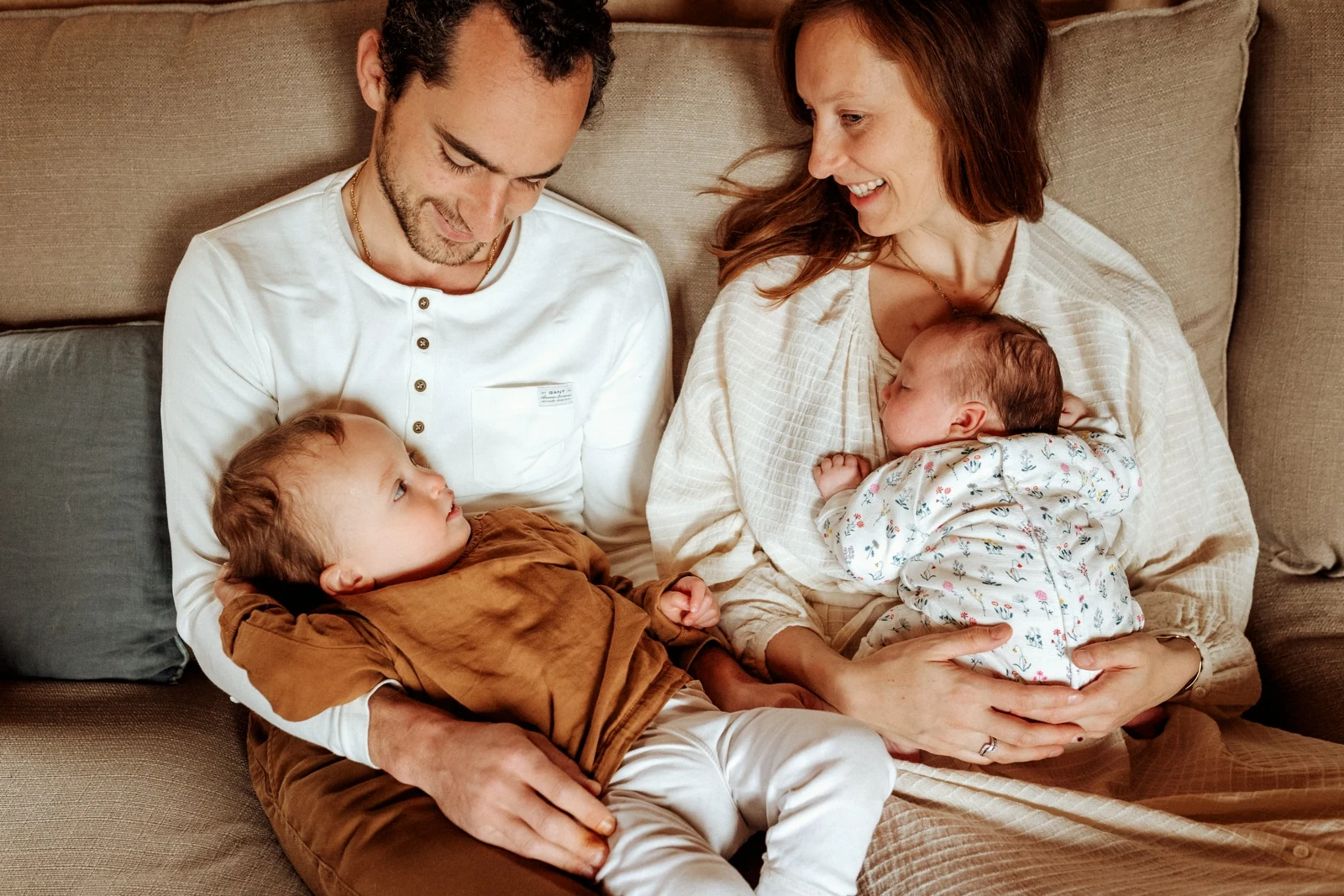 Quel est le meilleur âge pour réaliser des photos de famille avec votre bébé ?